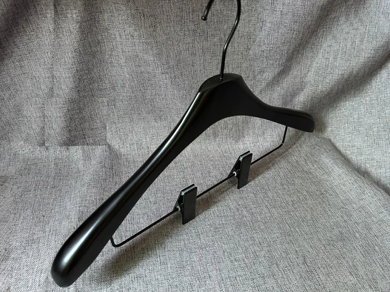 Wholesale Clothes Hangers 10-15 Days by LEEVANS 4