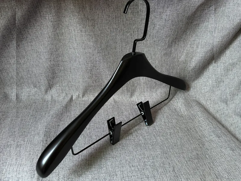 Wholesale Clothes Hangers 10-15 Days by LEEVANS 3