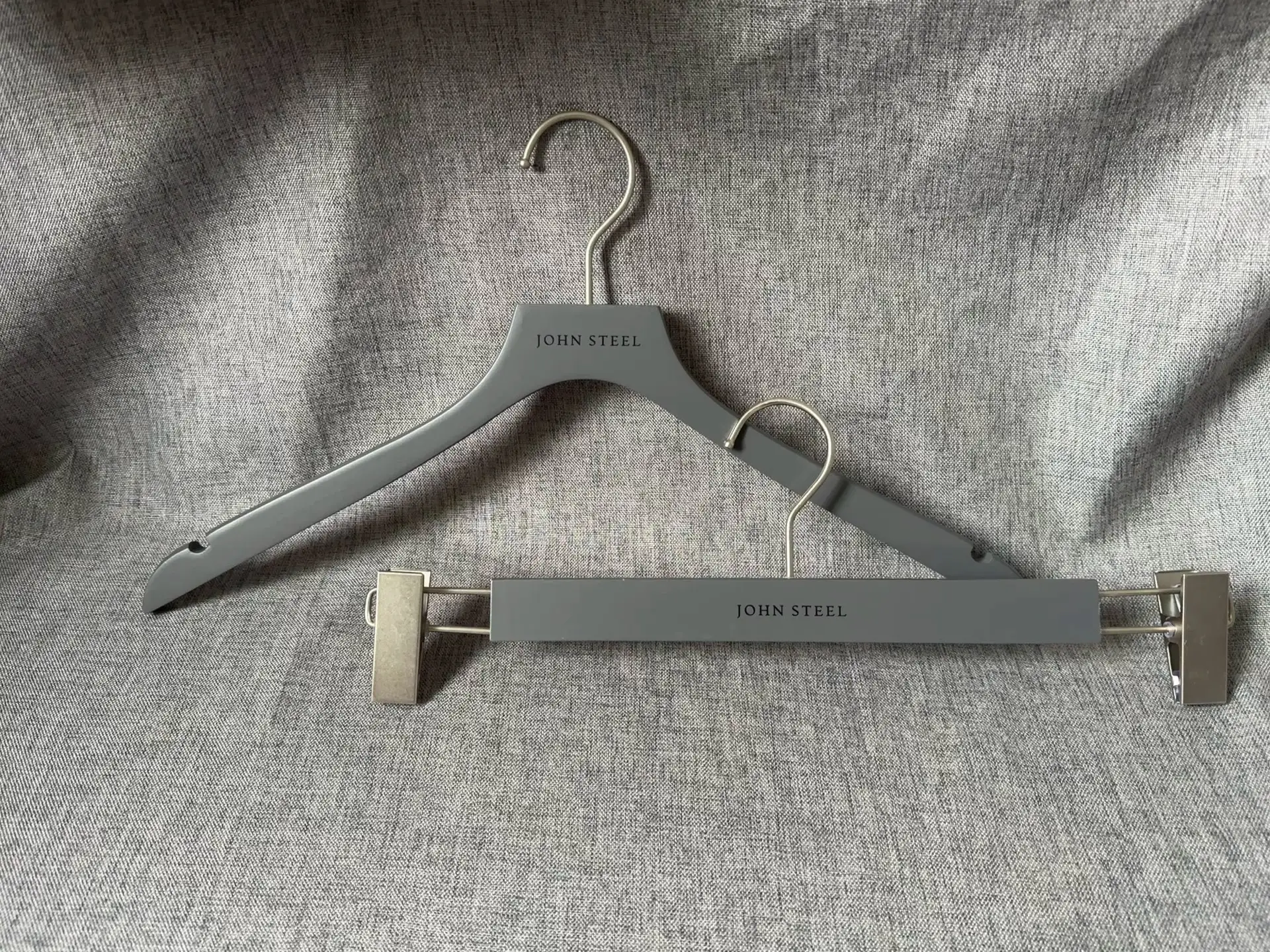 Customized Panton Gray color for wooden hanger  ,custom wooden hanger 1