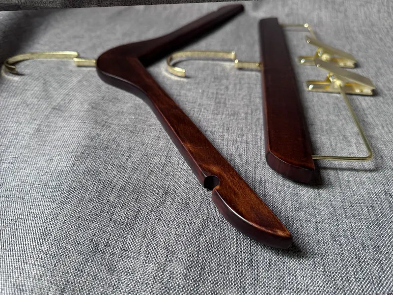 Black Wooden Hangers Wholesale Wooden Hanger Wholesale - LEEVANS 4