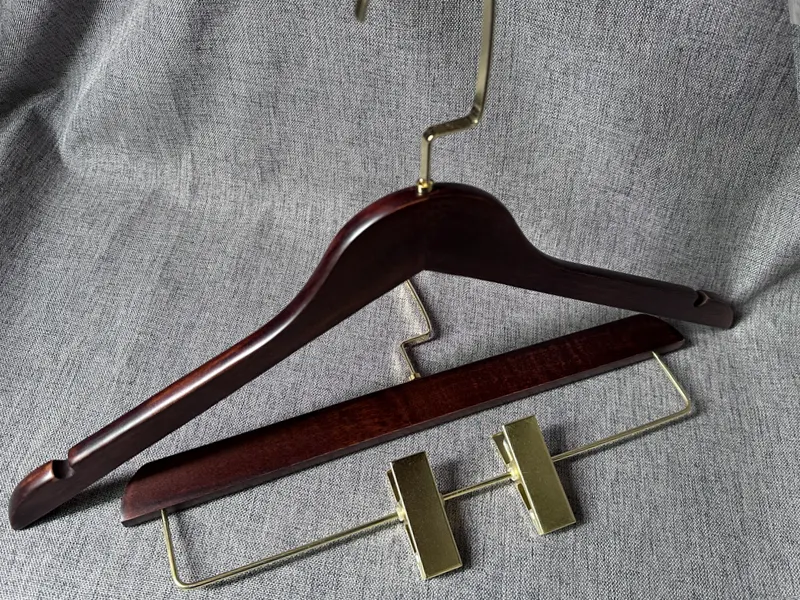 Black Wooden Hangers Wholesale Wooden Hanger Wholesale - LEEVANS 3