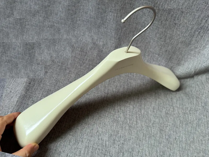 Personalized Wooden Hangers Yes - - LEEVANS 5
