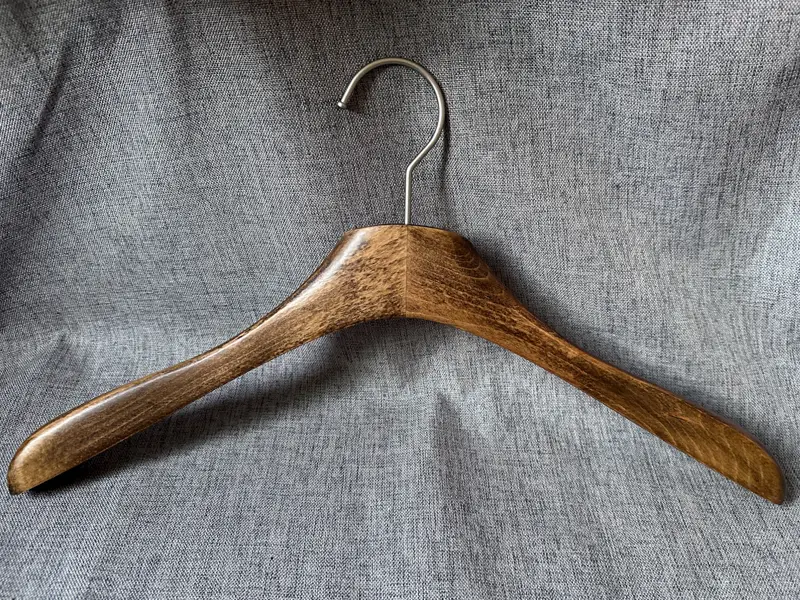 Special custom color luxury wooden hanger for shop 1