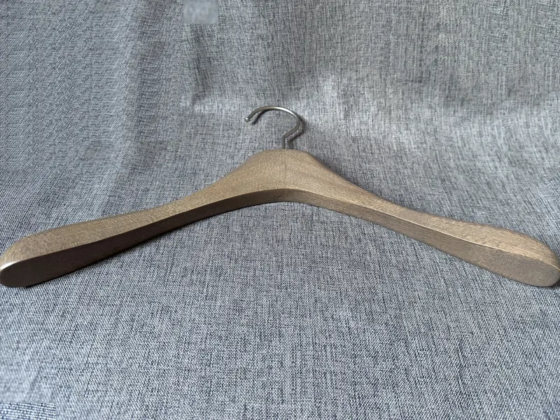 Small Wooden Hangers 39cm Or 43cm Wholesale - LEEVANS 5