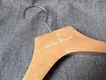 Luxury Wooden Hangers Yes Wholesale - LEEVANS 5