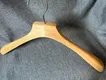 Luxury Wooden Hangers Yes Wholesale - LEEVANS 2