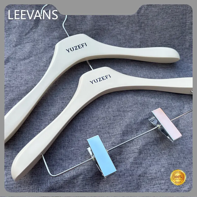 Wooden Coat Hangers Wholesale Yes by LEEVANS 1