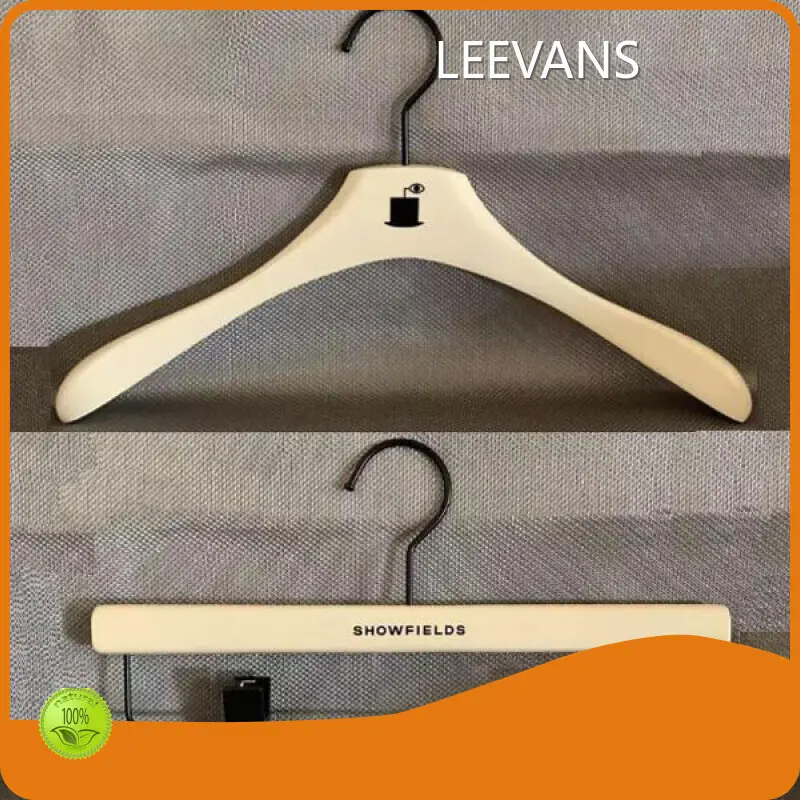 Childrens Wooden Hangers K=k Cartons Wholesale - LEEVANS 1