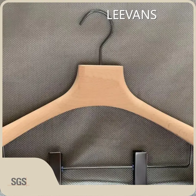 Black Wooden Hangers Wholesale Based on Bag Types and Quantity by LEEVANS 1