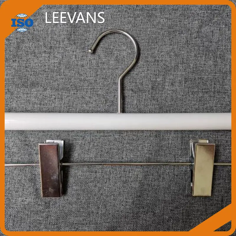 Wooden Hangers with Clips Display for Pants - - LEEVANS 1