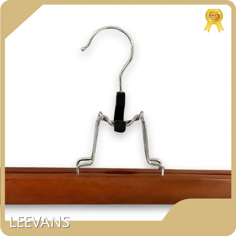 Coat Hanger by Air - for Chain Clothing Stores - LEEVANS 1