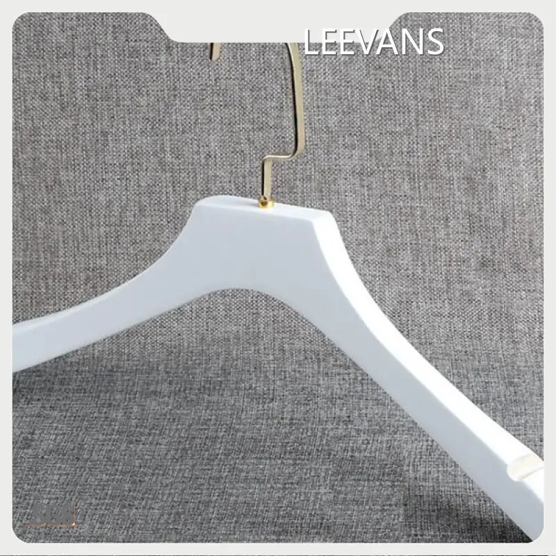 Small Wooden Hangers PRODUCTS Wholesale - LEEVANS 1