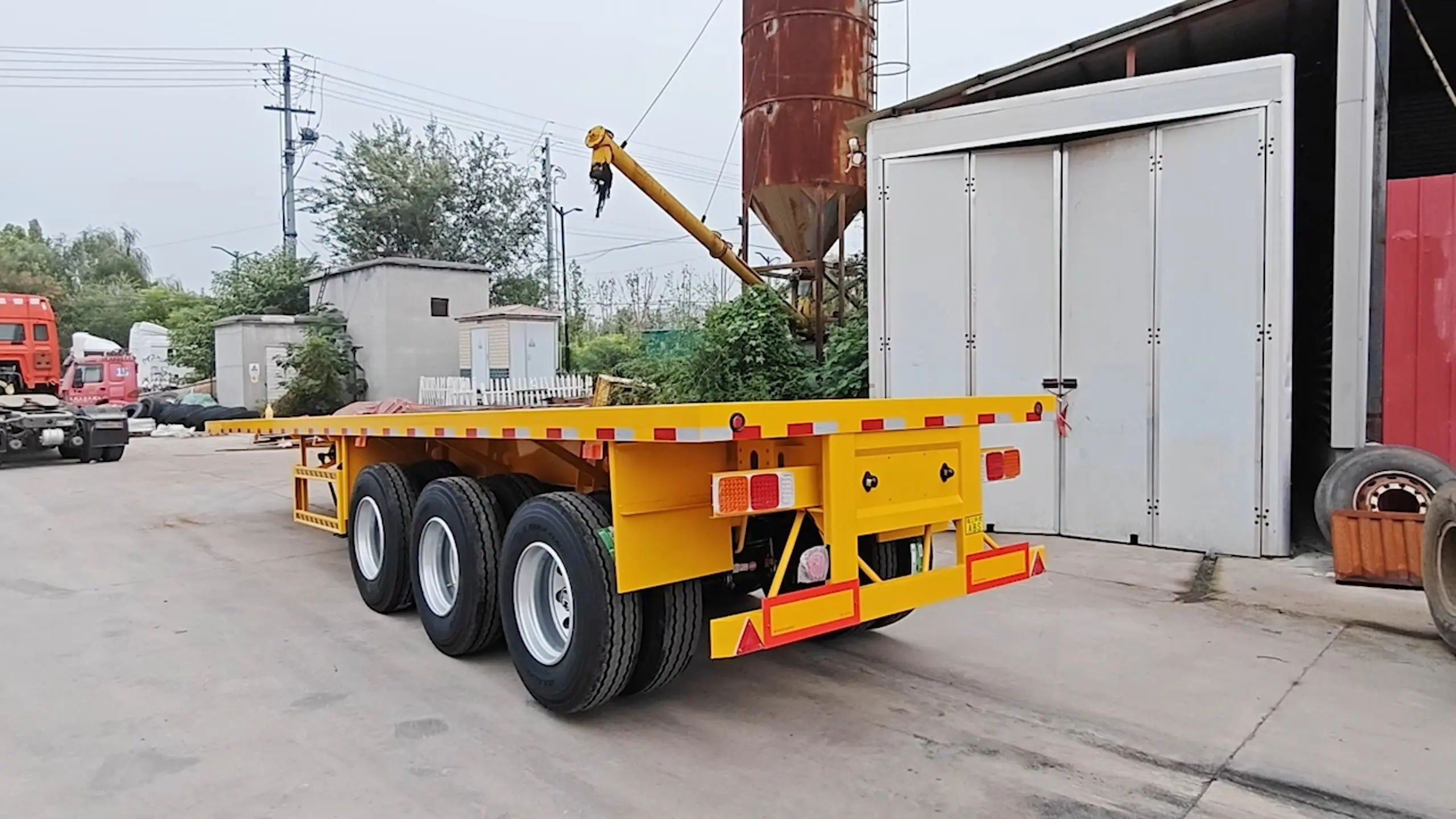 Heavy duty 3 Axle Container Flatbed Trailer 1