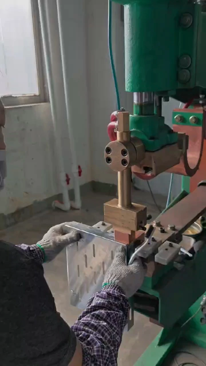 Medium Frequency Spot Welder(Cylinder Adjustable) 1