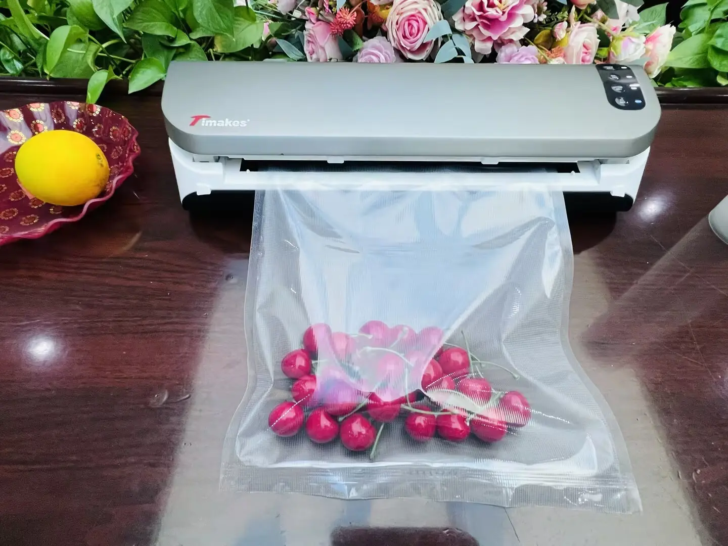 Hot Sale Vacuum Pack Sealer Machine for Different Industries 2