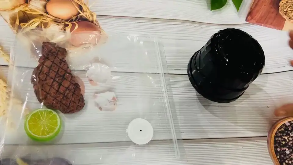 Compact Auto Vacuum Sealer: All-in-One Freshness Lock for Home & Travel 1