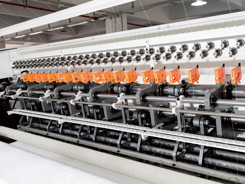 KH-450  Hi-Speed Multi-Needle Quilting Machine 4
