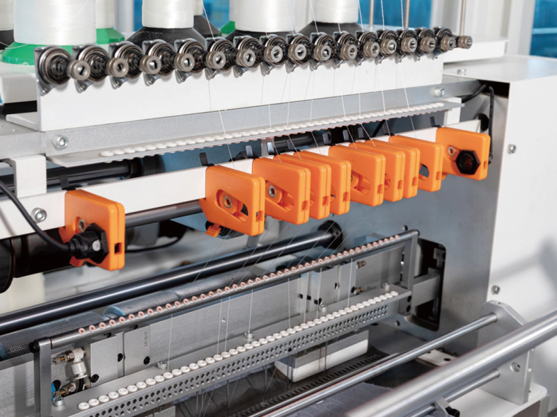KH-4600 Double Heads Border Quilting Machine 2