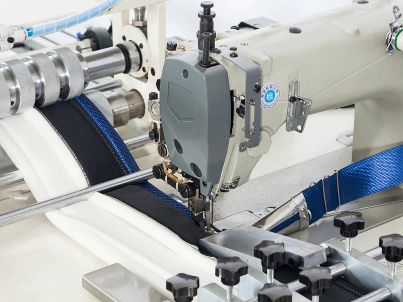 KH-1000 Auto Faux Double-layer Mattress Sewing Machine 3