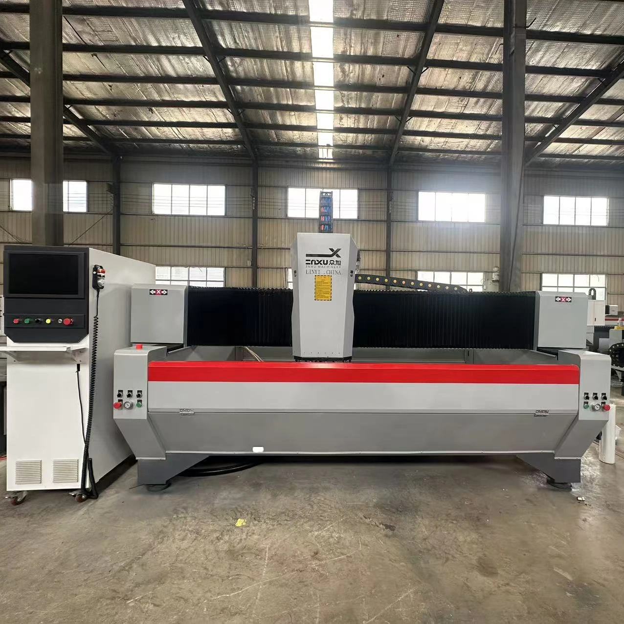 Centro de mecanizado de vidrio cnc con fresado, fresado, rectificado y pulido. 1