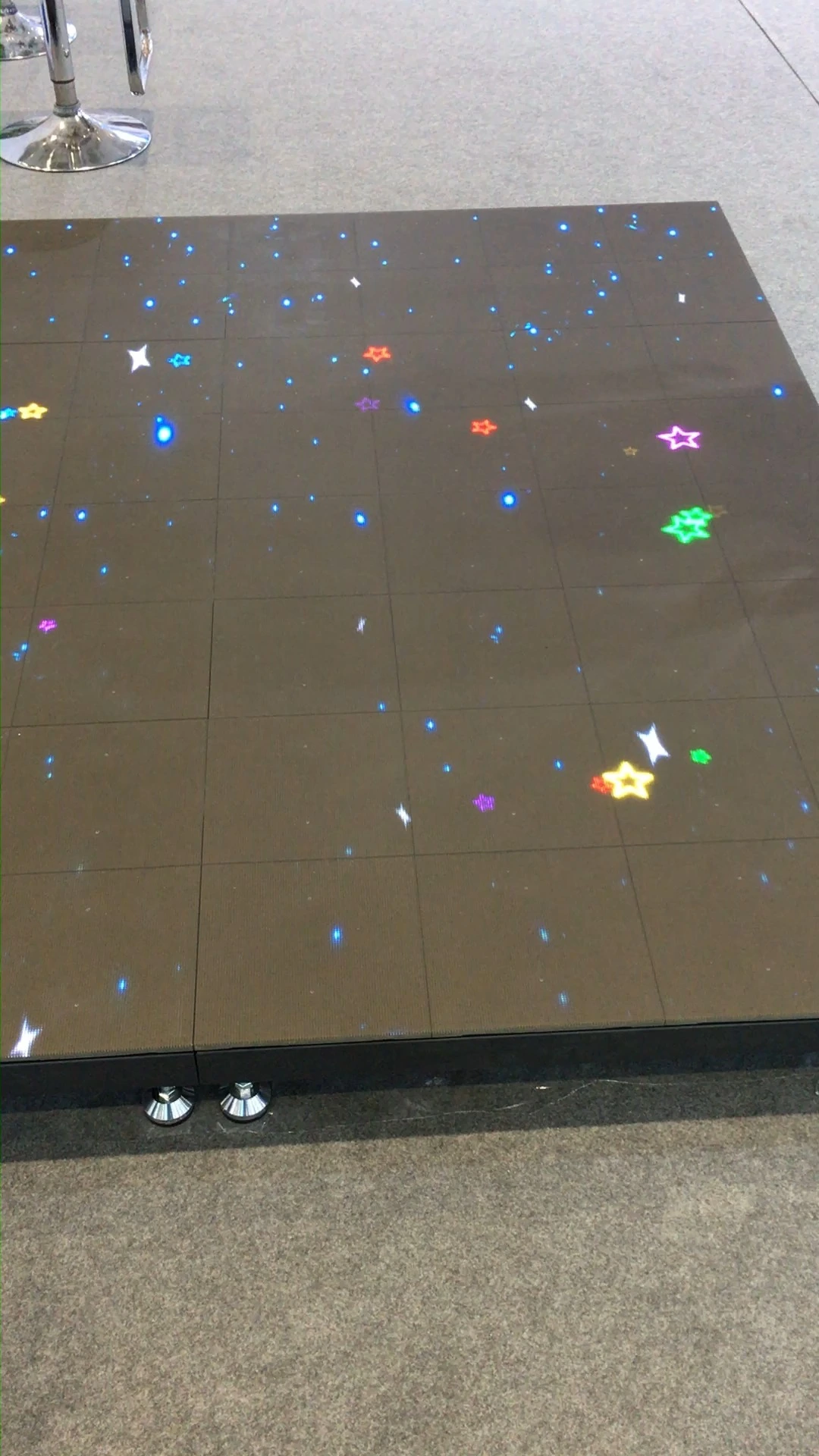 LIONLED Indoor Dance Floor LED Display P4.81 For Entertainment Venues 1