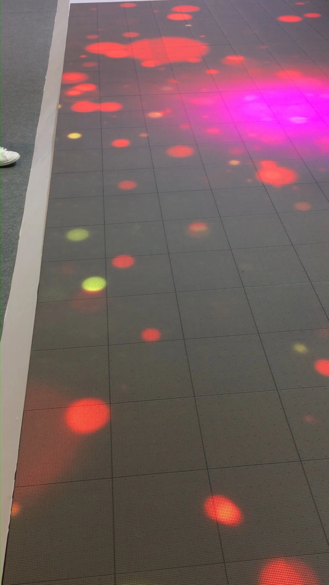 LIONLED Outdoor Dance Floor LED Display P4.81 For Stage Interactive 1