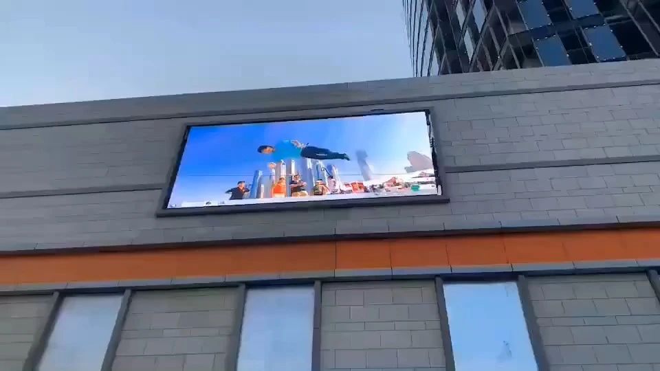LIONLED Outdoor Fixed LED Display P5 For Shopping Mall Facade Advertising 1