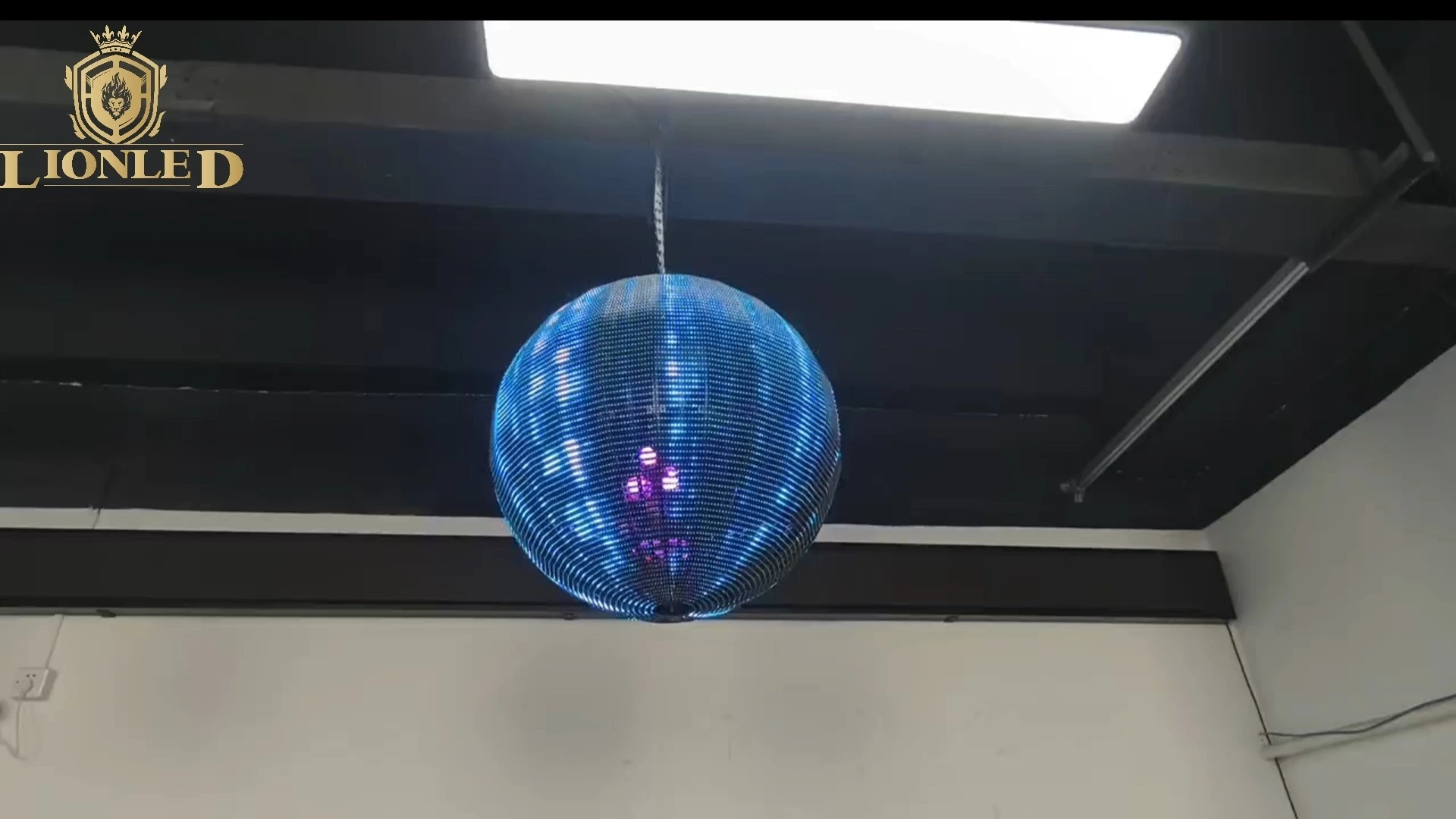 LIONLED Spherical LED Display P2.5 3840Hz High Resolution 1