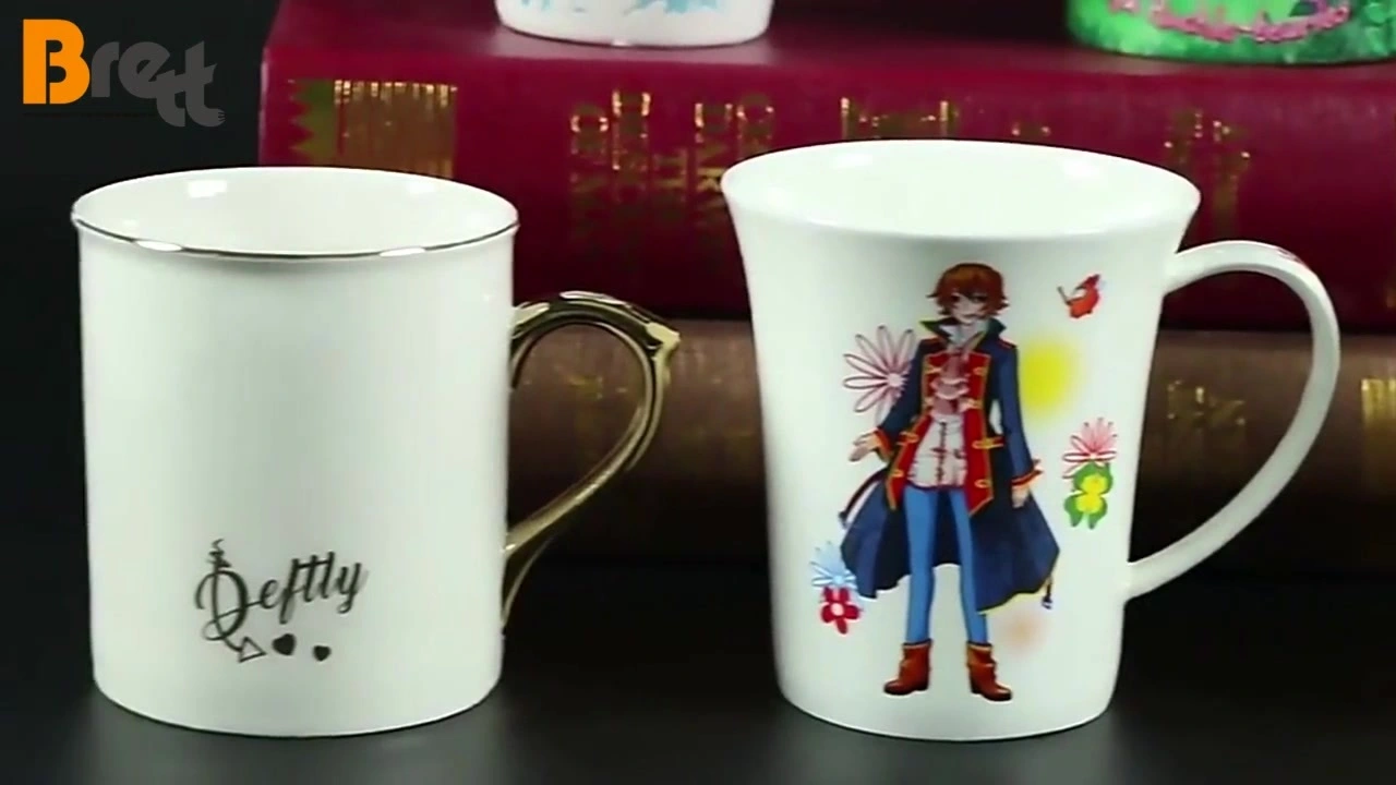 Klasický design Vlastní keramický hrnek tvar hlavně kávy s rukojetí 1