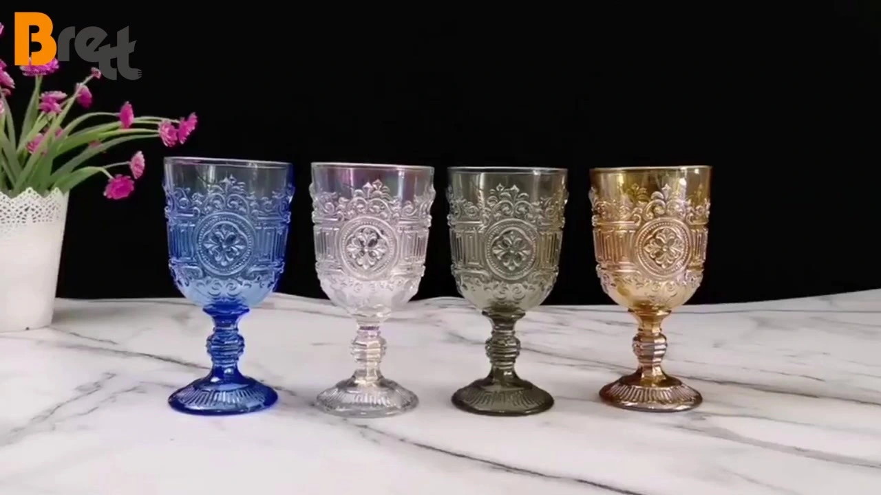 Ručně vyráběné stisknuté personalizované elegantní levné reliéfní svatební barvy skleněné pohár na víno sklenice1 1