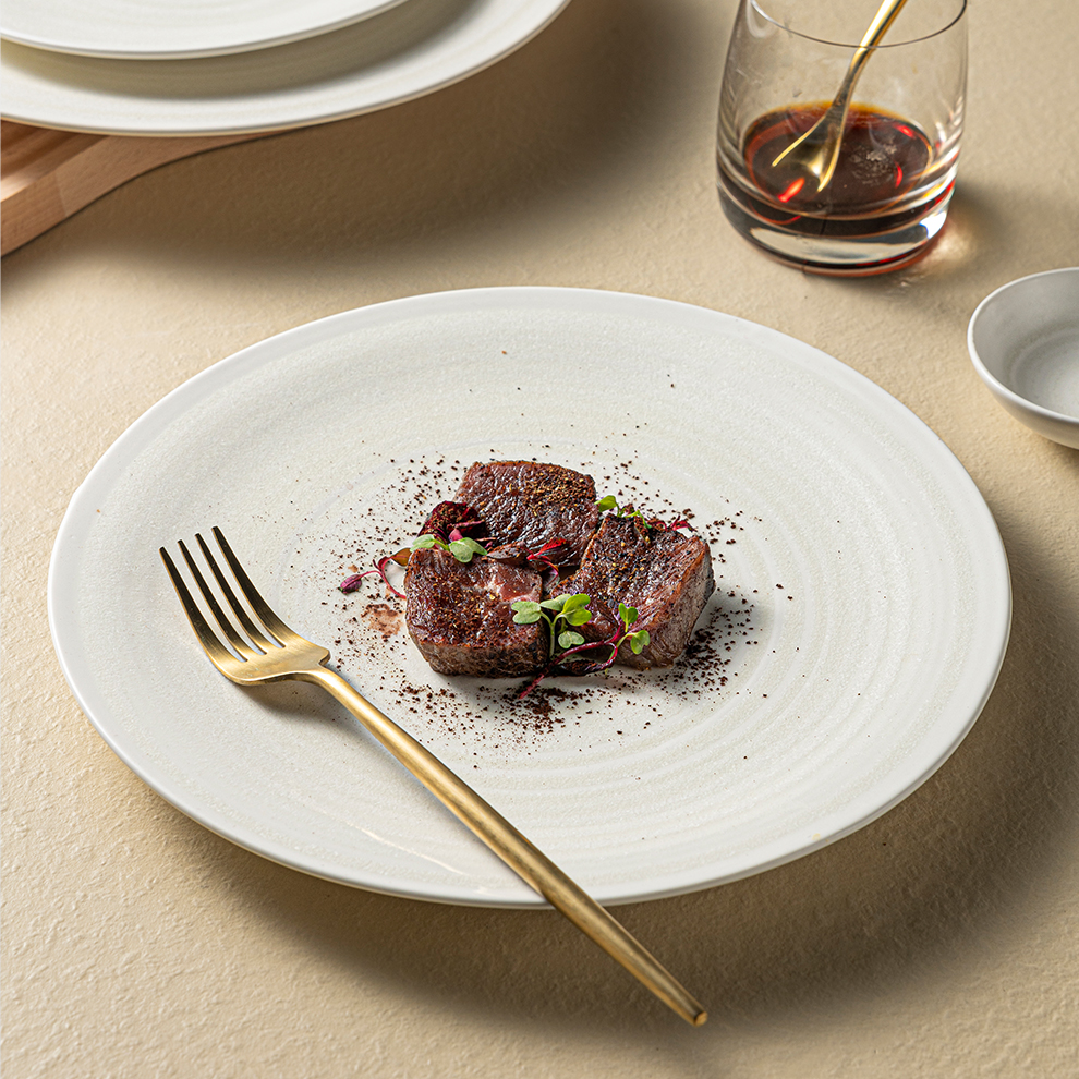 Plej bona ekologia kutimo -restoracia hotelo kaj porcelana ceramika tablotabulo 9