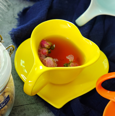 200ml Eŭropa Krea Marmora Vejna Porcelana Kafo -Pokalo kaj Saucer Aro kun Ora Rim 11