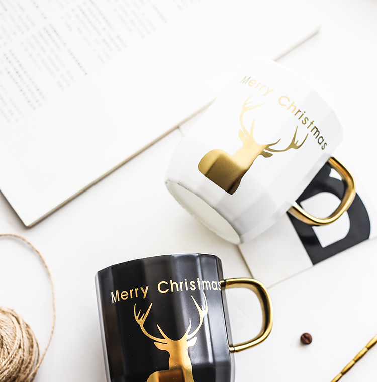 Propra ceramika lakta muko 300ml porcelana kafpokalo kun ora borda ora litera alfabeto 11