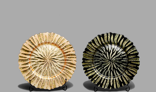 Chinabrett - Tabla Merkato en Guangzhou Ora Arĝenta Rim -Vitra Ŝargilo Sub Plato Vitra Ŝargilo -Plato1 9