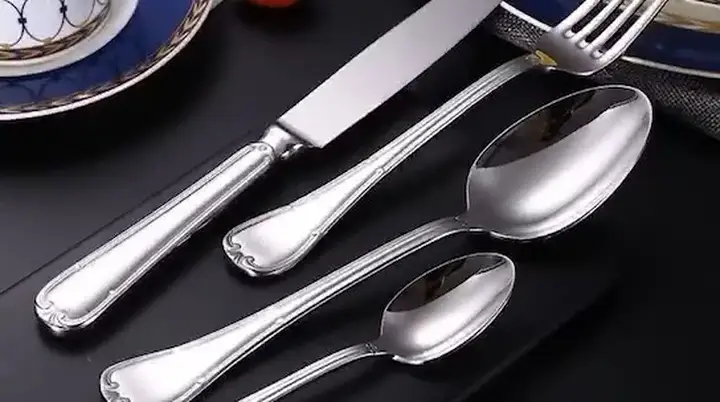 1998年以来、ボックスファクトリーを備えたカトラリーセット|中国ブレット