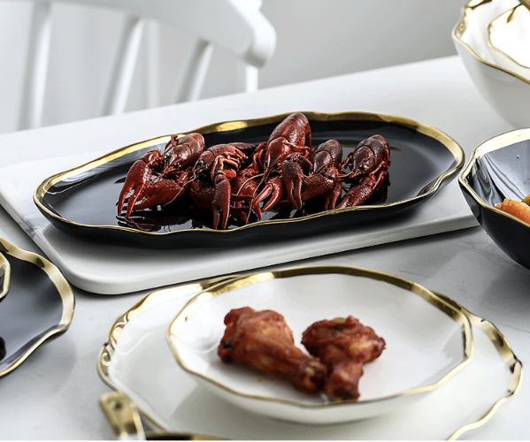 Okcidenta Restoracio -Kroko Fiksita Ceramika Nigra Blanka Porcelana Vespermanĝa Plato Kun Ora Bordo 21