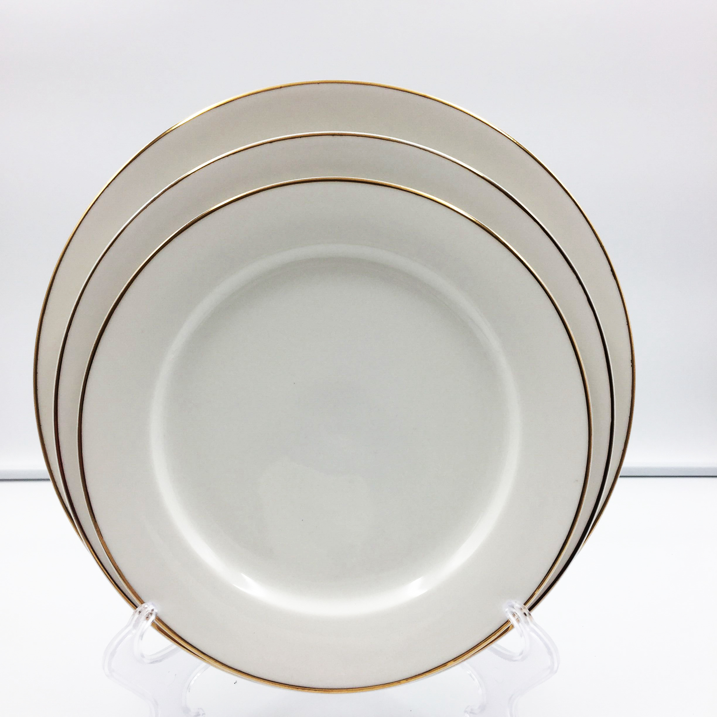 Nova Osto China Gold Rim Catering Vespermanĝaj Platoj por Geedziĝoj Platoj Restoracio Ceramika Vespermanĝo 17