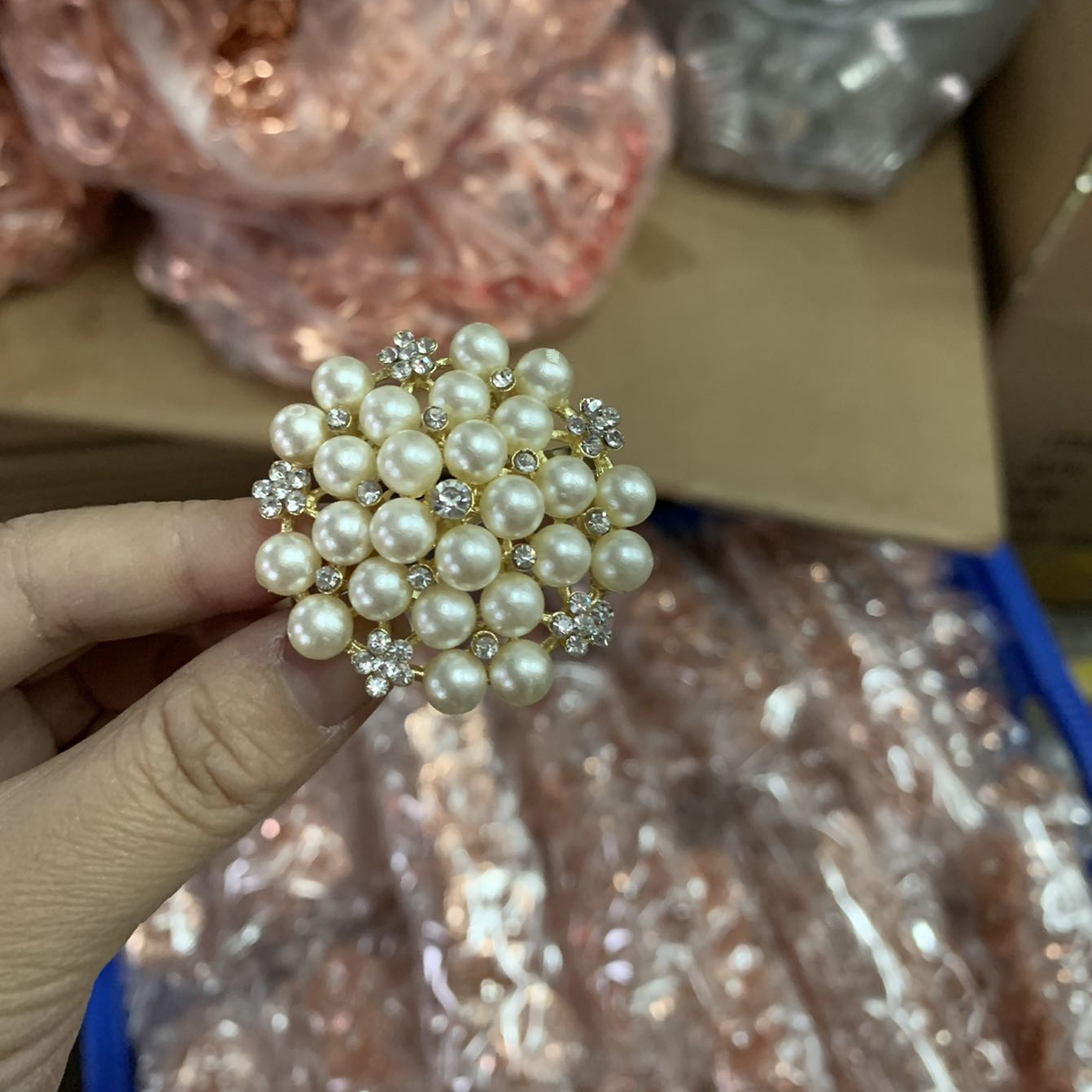 Chinabrett - Floro -Projekto Metala Ora Arĝenta Nafkin -Ringo Por Geedziĝa Ornamado Floro -Vazo Centraj 13