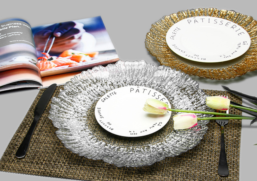 Plato vitra plato frukta plato ora bifsteko krea arbo greno plato manfarita pogranda pogranda 1