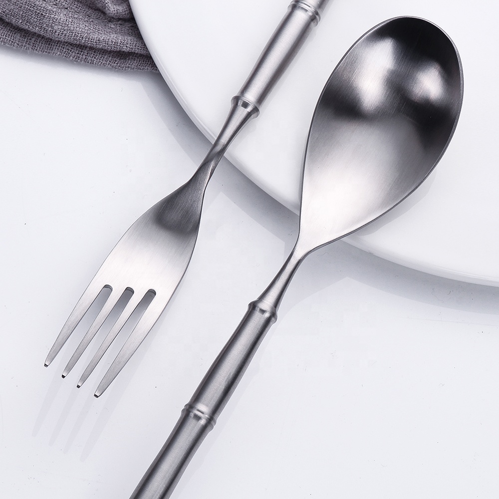 Nova Dezajno Unika bambua formo neoksidebla ŝtala tranĉilo Aro 304 Spoons Forks tranĉiloj tranĉiloj kun bambua tenilo 6