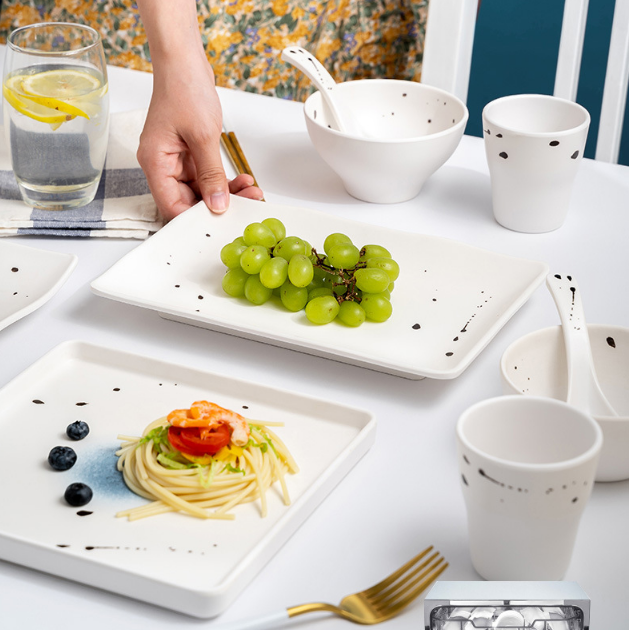 Melamina vespermanĝo aro kreiva imita porcelana hotelo bbq varma poto komerca kvadrata plato nebruligita nordia tablo 4