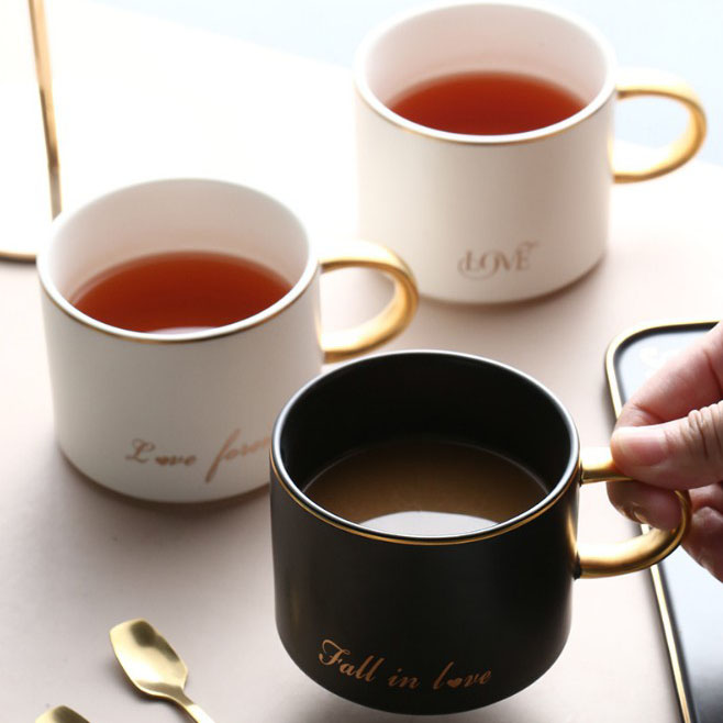 INS Gold Handle Cups ceramikaj tasoj kafo posttagmeza teo hejma donaco logo personigo 220ml 2