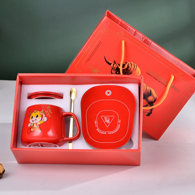 Smeraldaj ceramikaj kafaj tasoj reuzeblaj luksaj porcelanaj tasoj Fabrikisto Donaca Skatolo kun hejtilo 220V Propra Logo 4