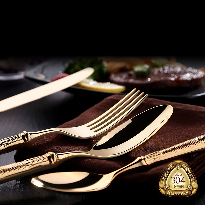 Pogranda luksa neoksidebla ŝtala ora tegita geedziĝa vespermanĝa tranĉilo inkluzive de tranĉilforko 5