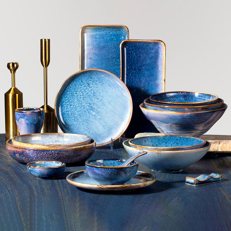 OEM ODM Akceptita Alta Temperaturo Bluaj Koloraj Ĉinaj Restoraciaj Platoj Ceramikaj Plenaj Grandecoj 6