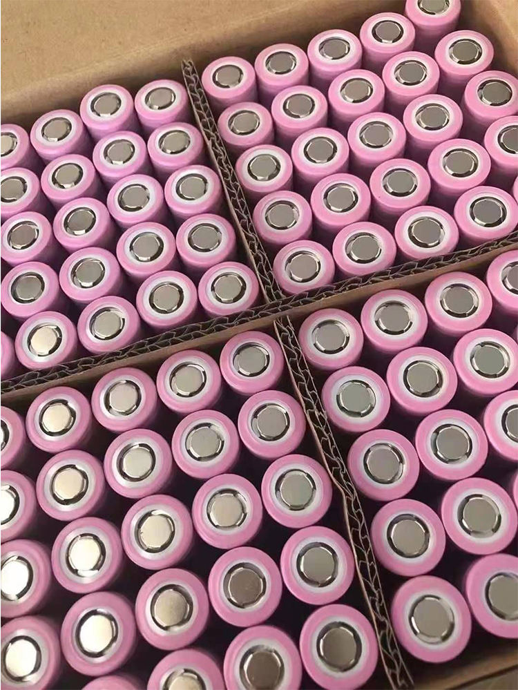 Top Quality 3.7v 2000mah 2200mah 2500mah 3500mah 6000mah 18650 Rechargeable Li Ion Lithium Battery Cell Wholesale 5
