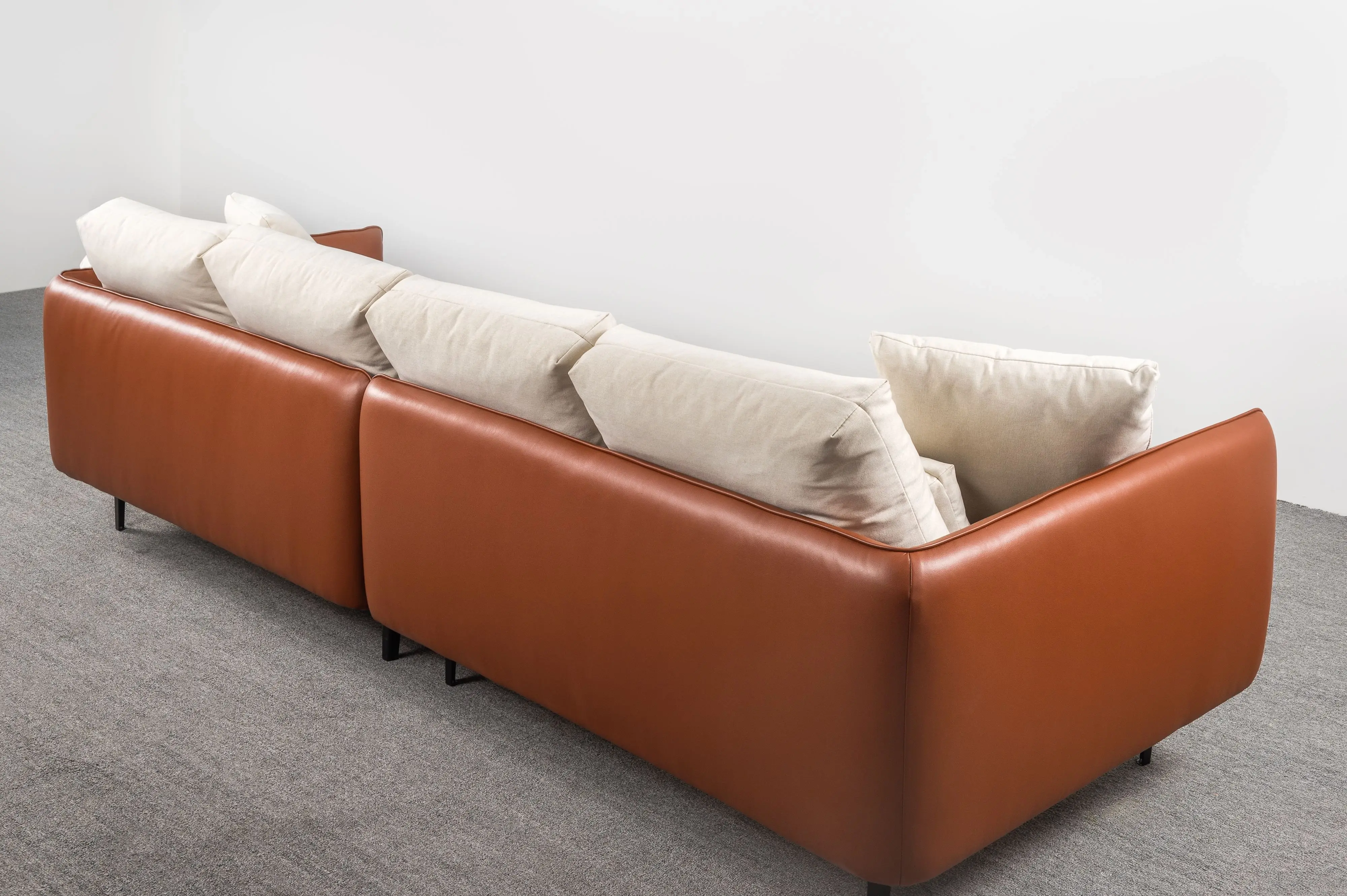 MIGLIO 5792 3 and 2 Seater Settees for Sale MIGLIO 5792 3 and 2 Seater Settees for Salemakers 4