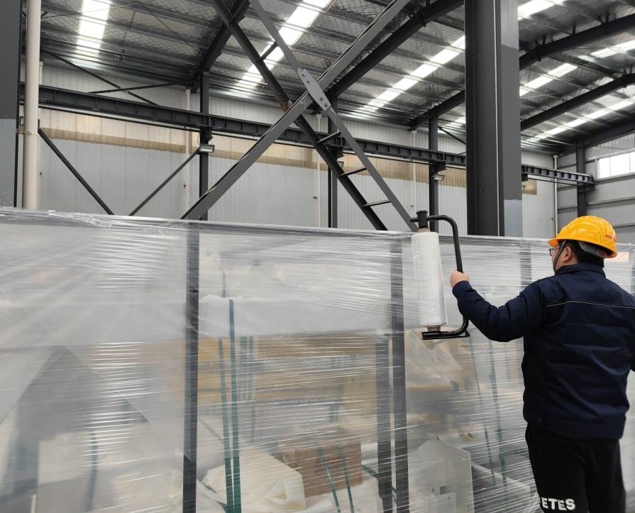 stretch film dispenser