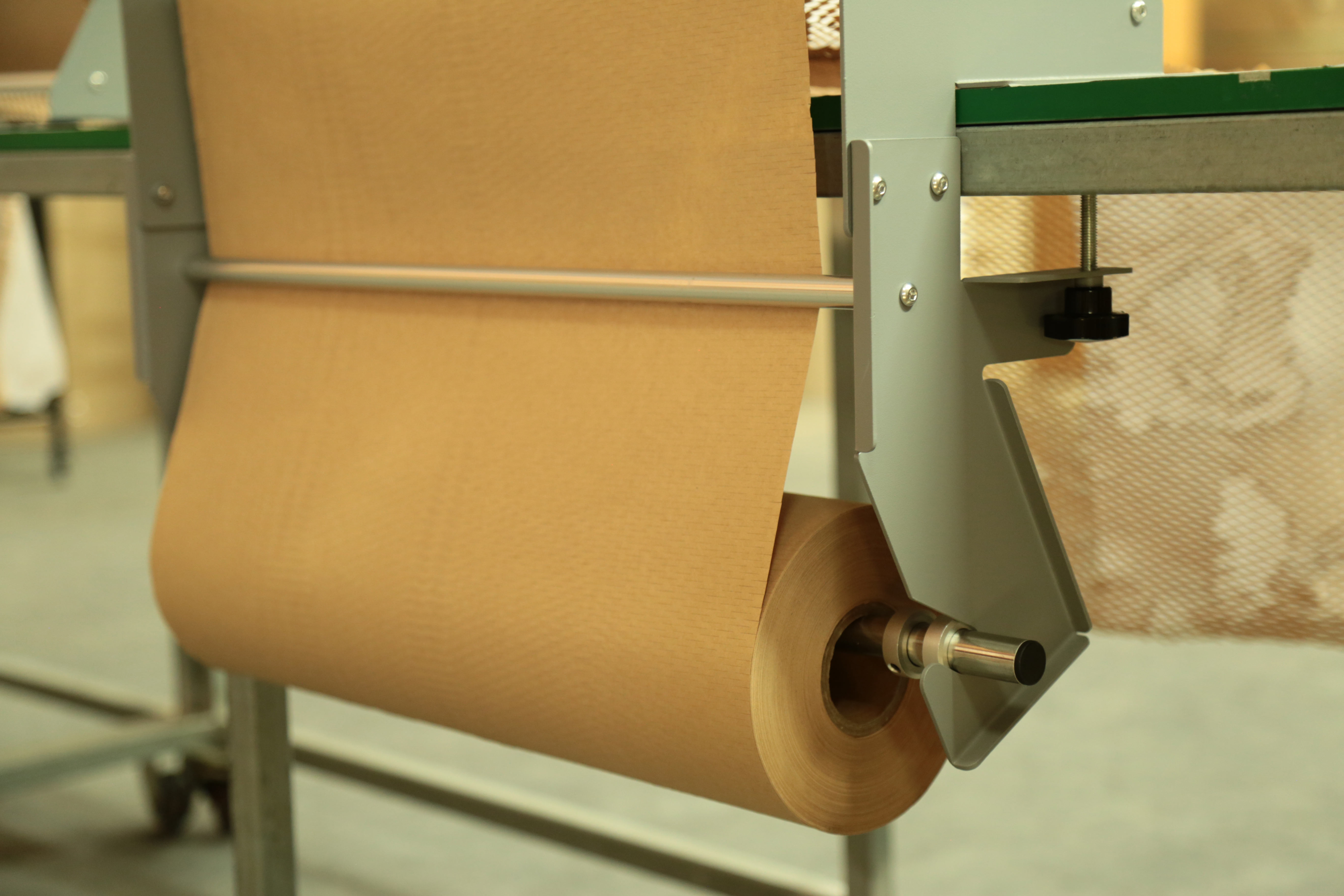 Fabricant de distributeur de papier en nid d'abeille
