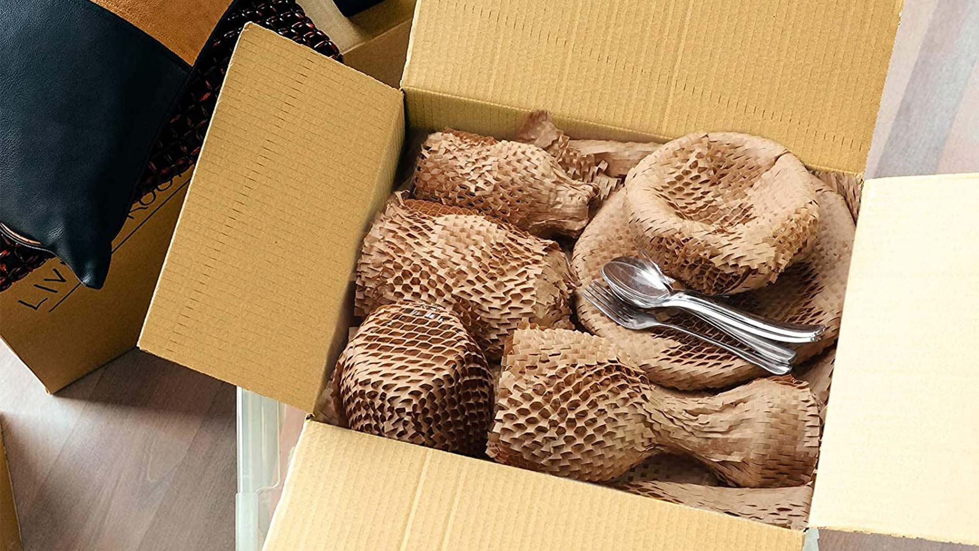 Eco-friendly Packaging Materials: Double Benefits For The Environment And Your Business 1